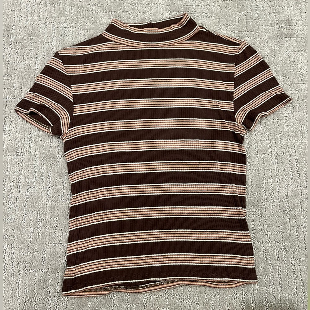 American Eagle ribbed mock neck top